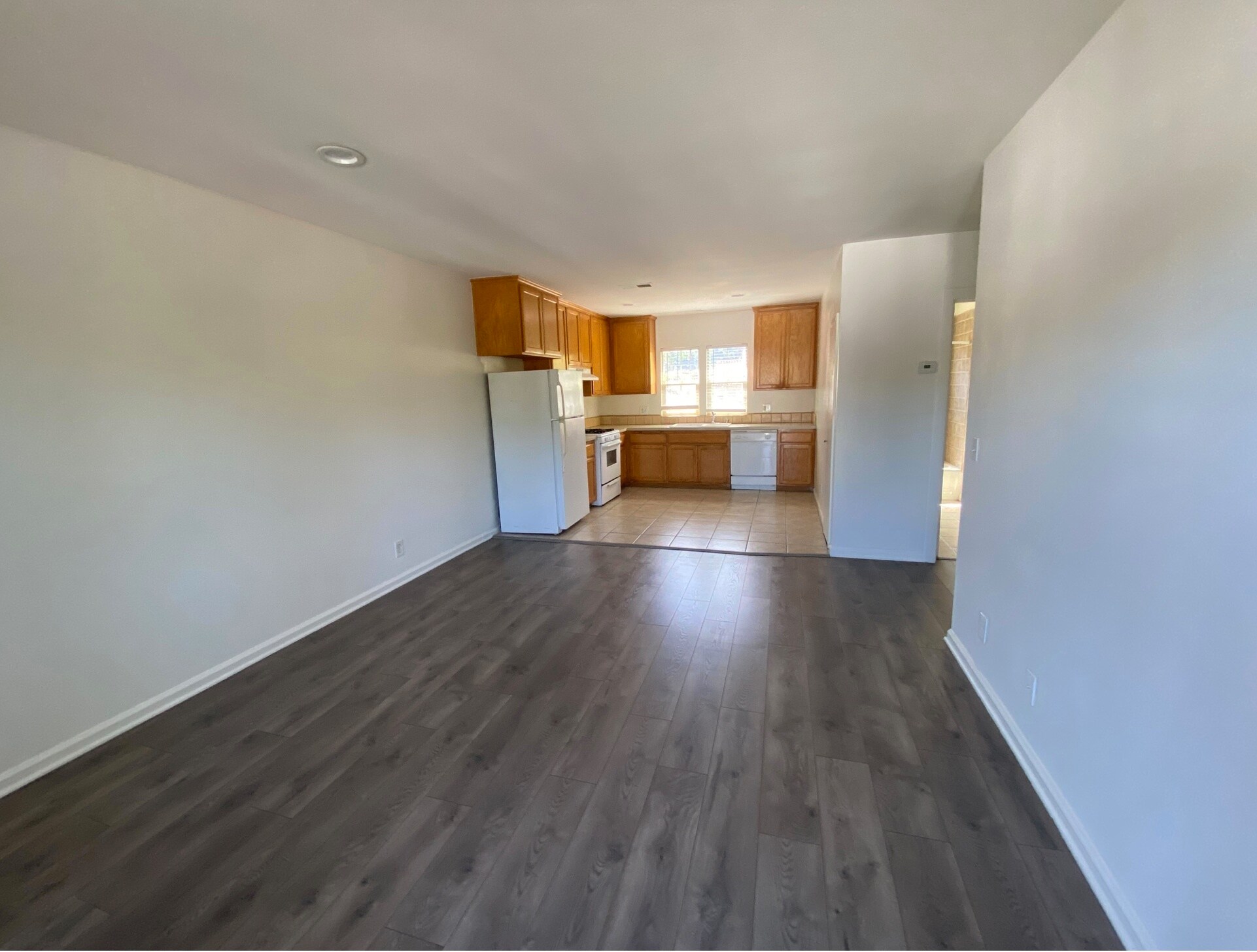 Building Photo - 602 W Carrillo St