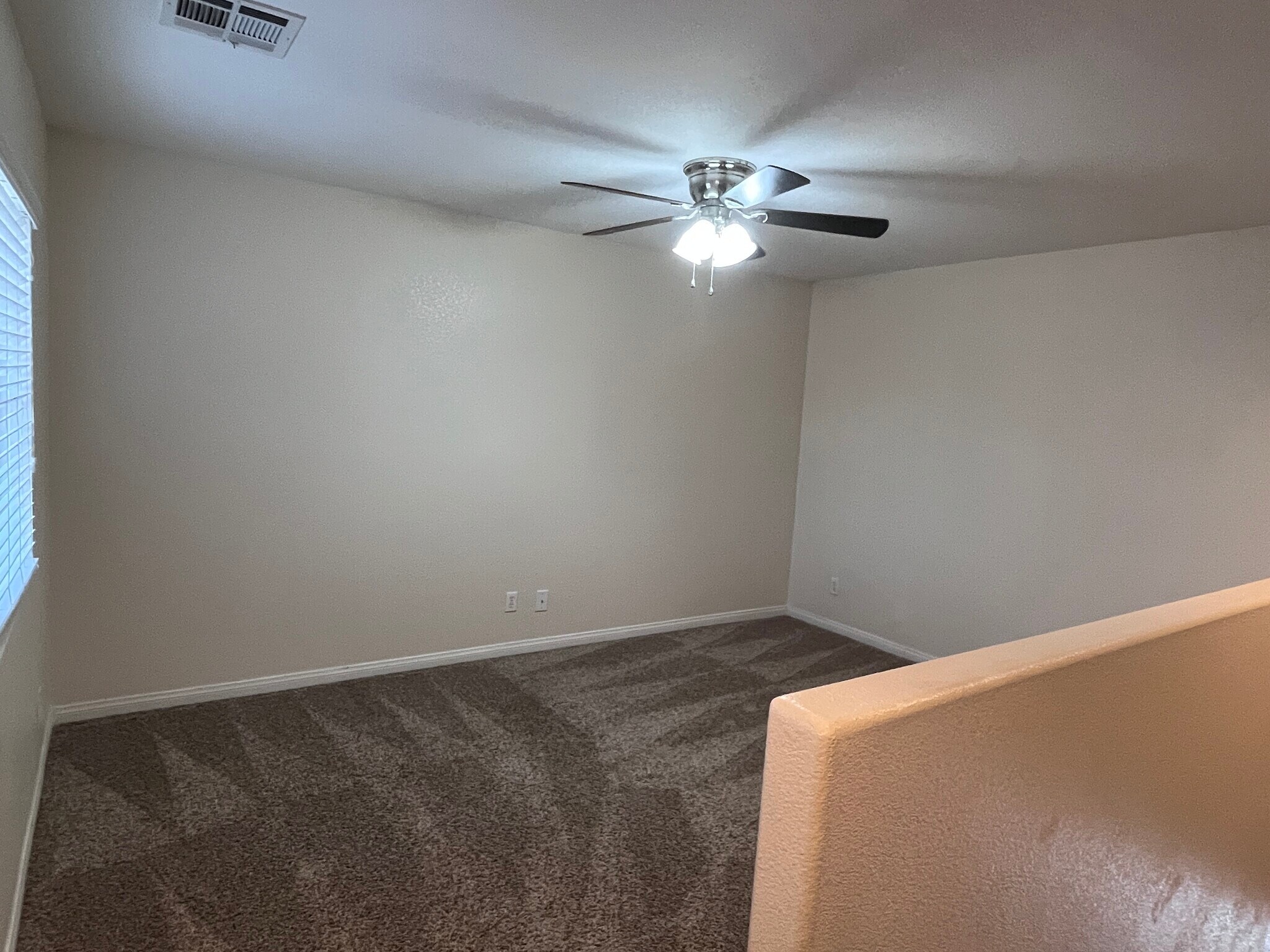 Loft - 1599 Evening Spirit Ave