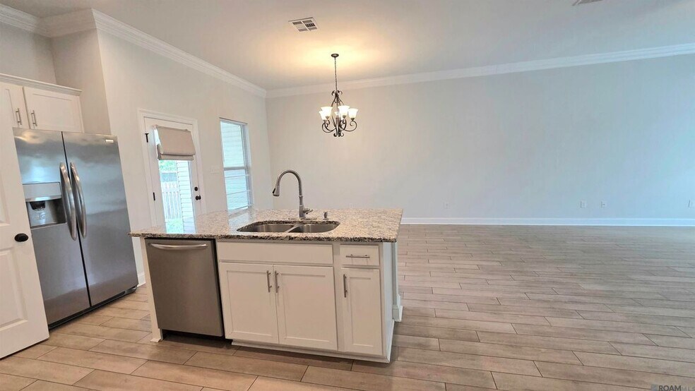 Building Photo - 7004 Spring Gardens Dr