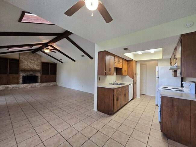 Building Photo - NEW IN MANAGEMENT - AVAILABLE NOW!