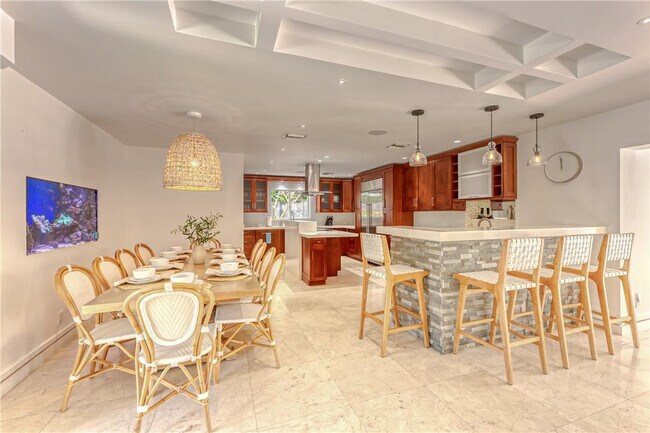 Building Photo - 268 Imperial Ln