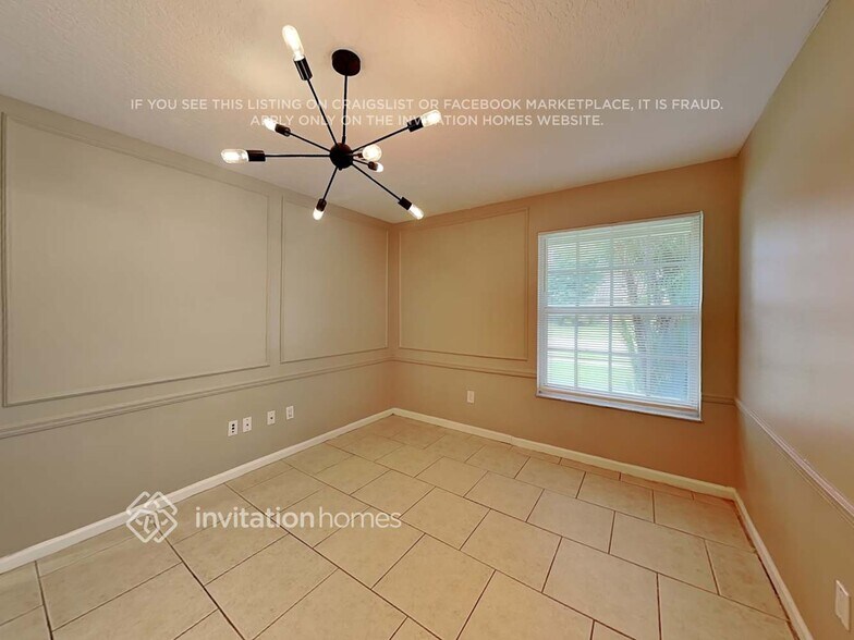 Building Photo - 2293 Stonegate Dr