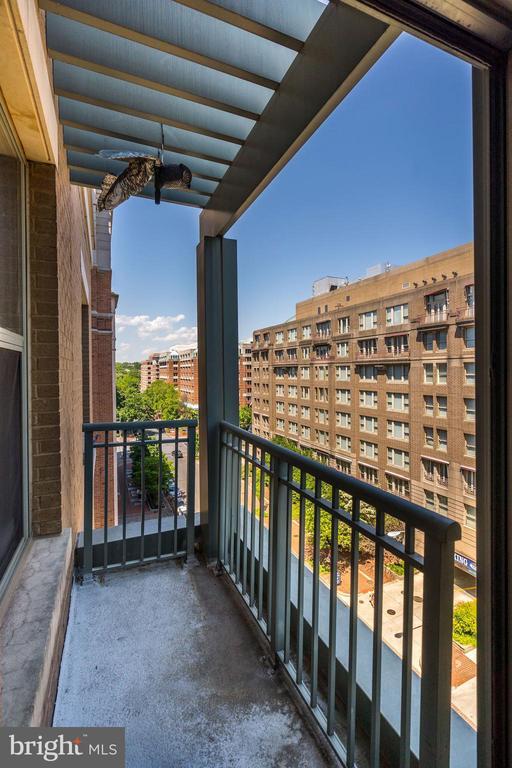 Building Photo - 2425 L St NW