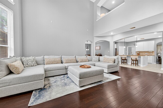 Building Photo - 6854 Adrienne Arbor Dr