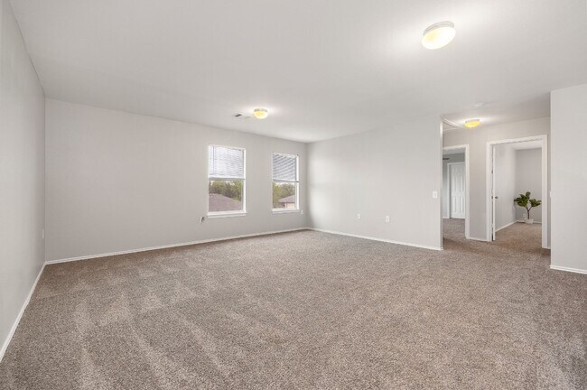 Building Photo - 9028 Sun Shower Bend
