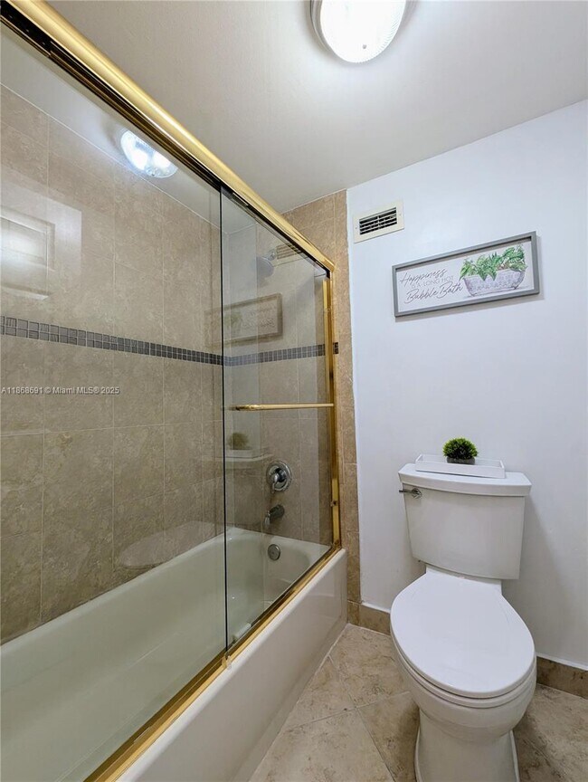 Building Photo - 3725 S Ocean Dr