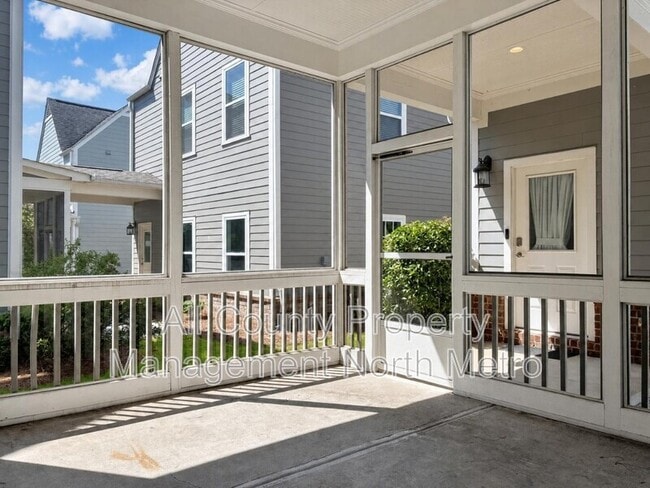 Building Photo - 2202 Haventree Ct