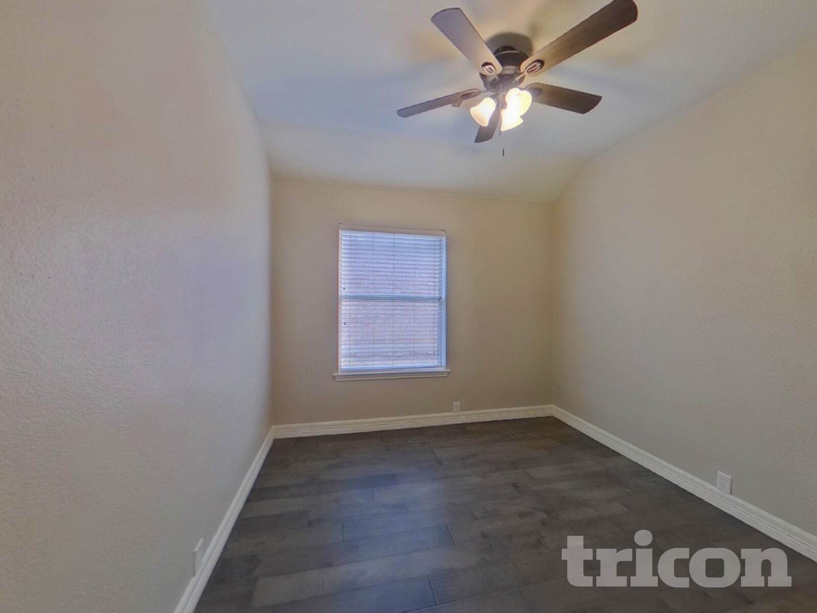 Building Photo - 4021 Chinaberry Dr