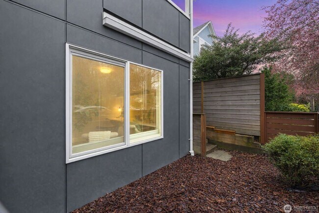 Building Photo - 1523 NW 64th St