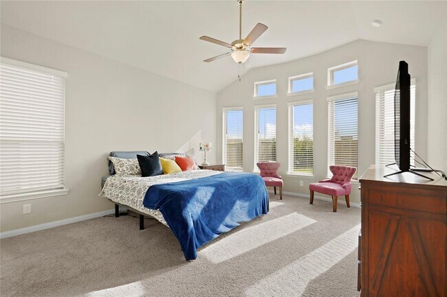 Building Photo - 31819 Harmony Heights Ln