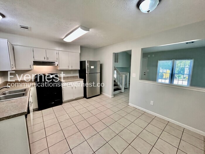 Building Photo - 1373 Mill Lake Cir