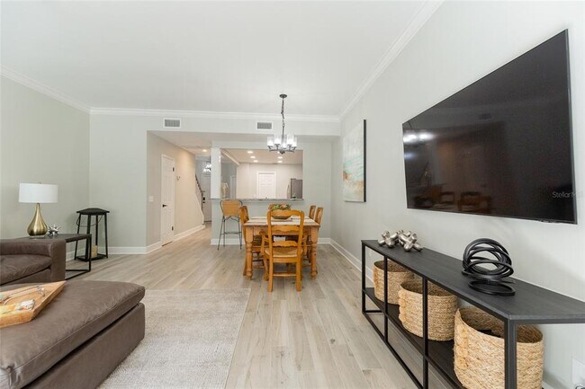 Building Photo - 1508 S Bay Villa Pl