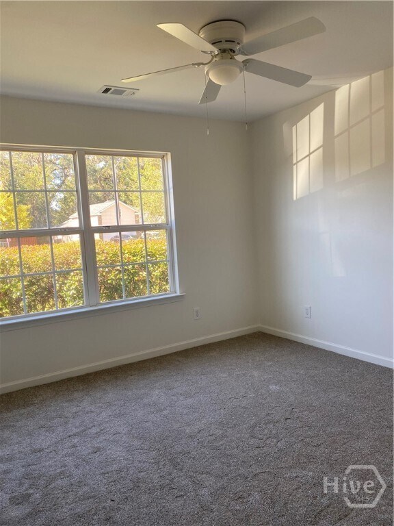Building Photo - 1540 Bradley Blvd