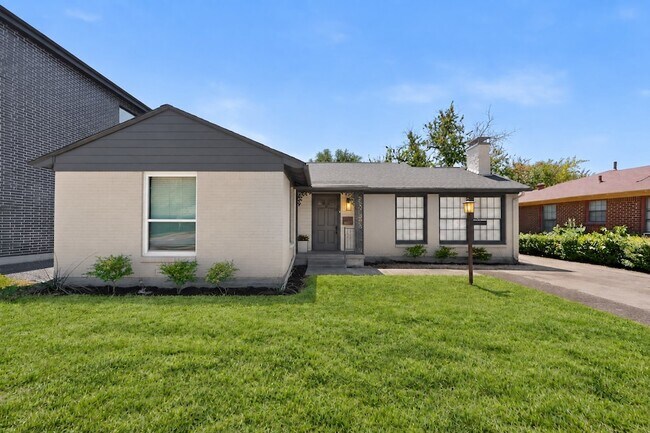 Building Photo - 4812 Wateka Dr
