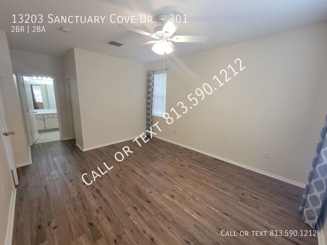 Building Photo - Spacious Tampa Condo