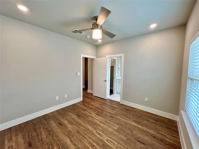 Building Photo - 714 N Plano Rd