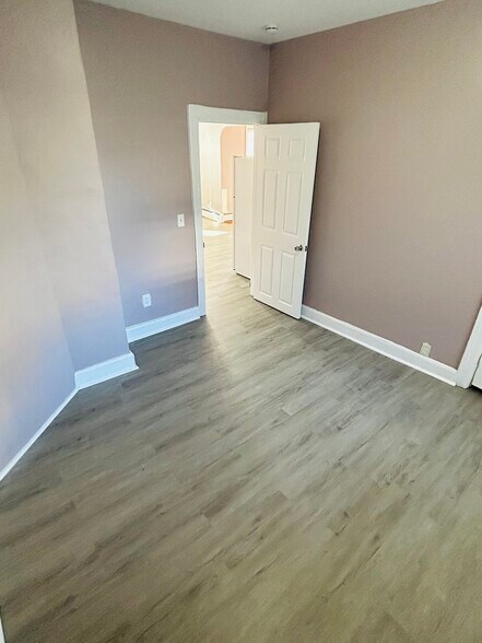 Building Photo - 25 Fallon Ave