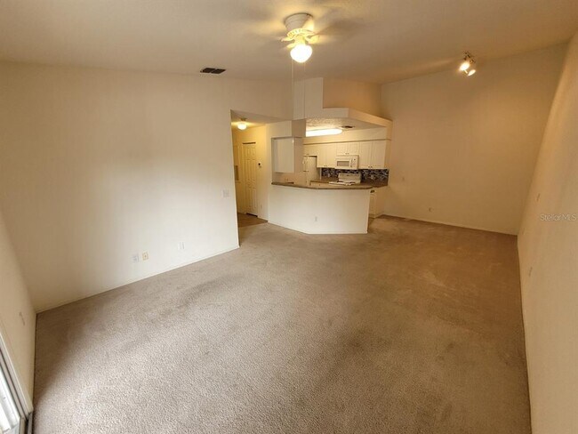 Building Photo - 36137 Lake Chase Blvd