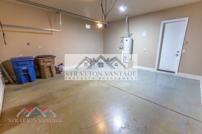 Building Photo - 20309 E Avenida Del Valle