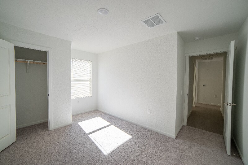 Building Photo - 1359 Neria Lp
