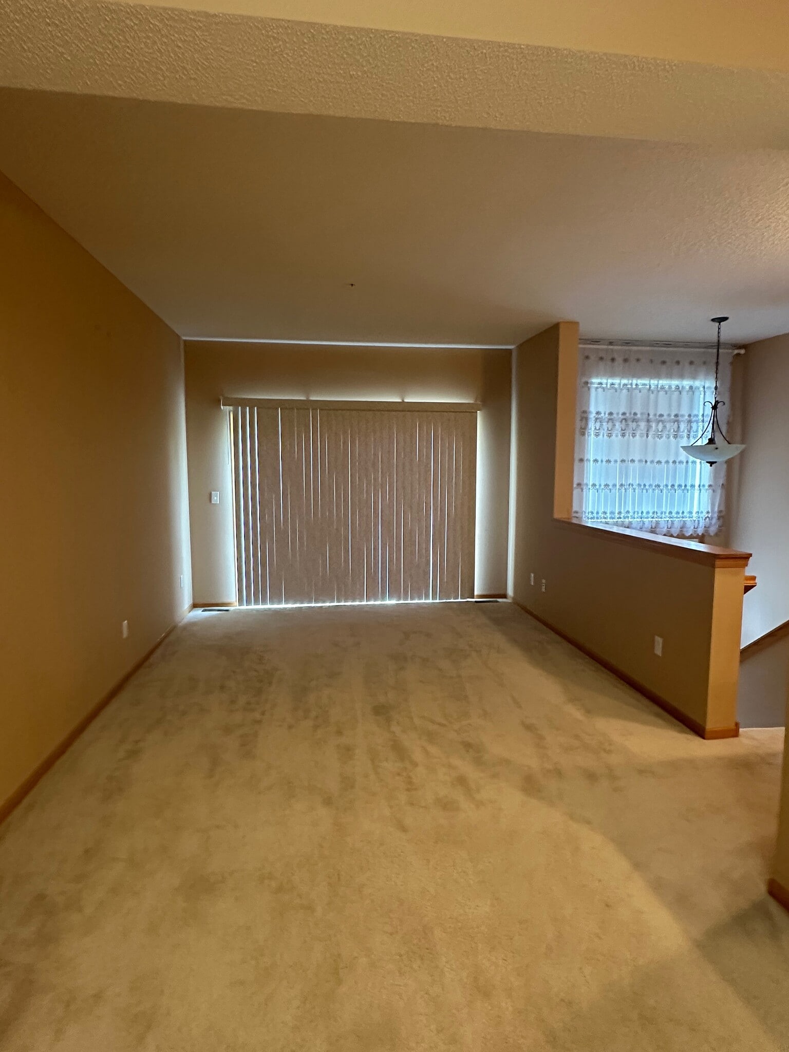 Building Photo - 14644 Sumter Ave