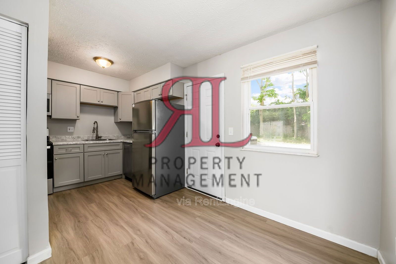 Building Photo - 6362 Cherylbrook Ln