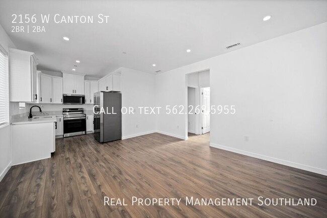 Building Photo - 2 bed/2 Bath Upstairs Apartment in Long Be...