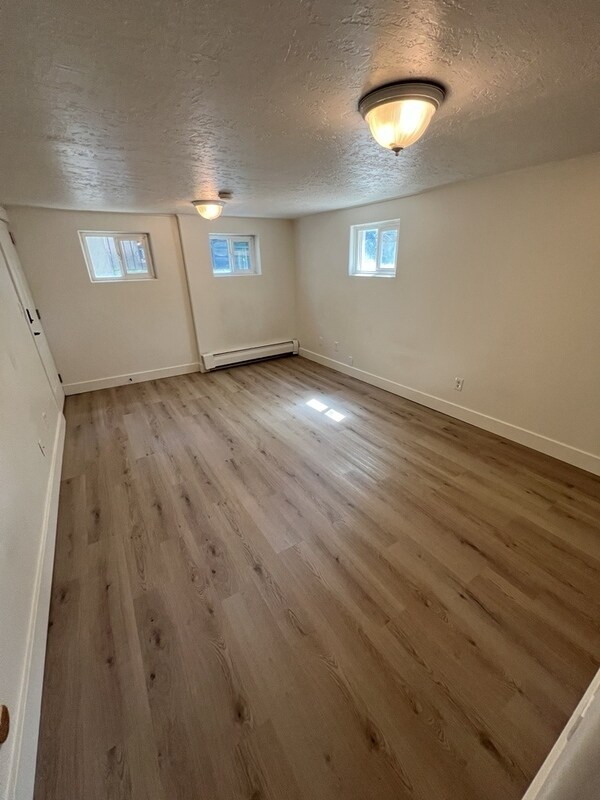 Building Photo - 616 N 300 E