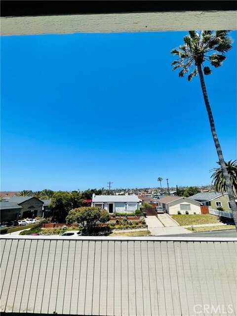 Building Photo - 34096 Alcazar Dr