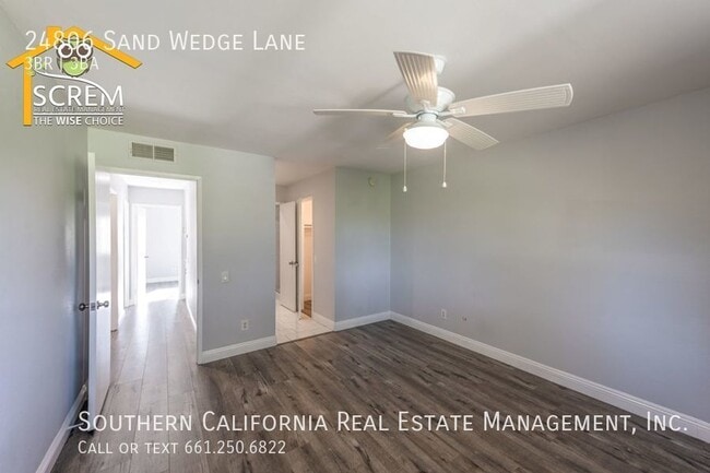 Building Photo - Three bedroom Townhome at Valencia Fairways