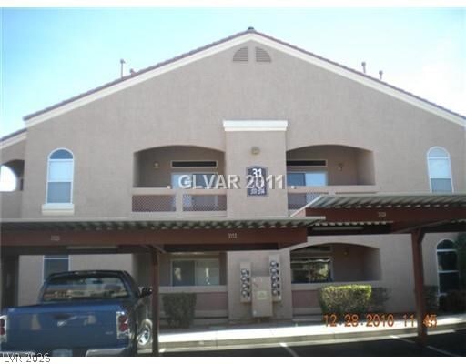 Building Photo - 700 Carnegie St