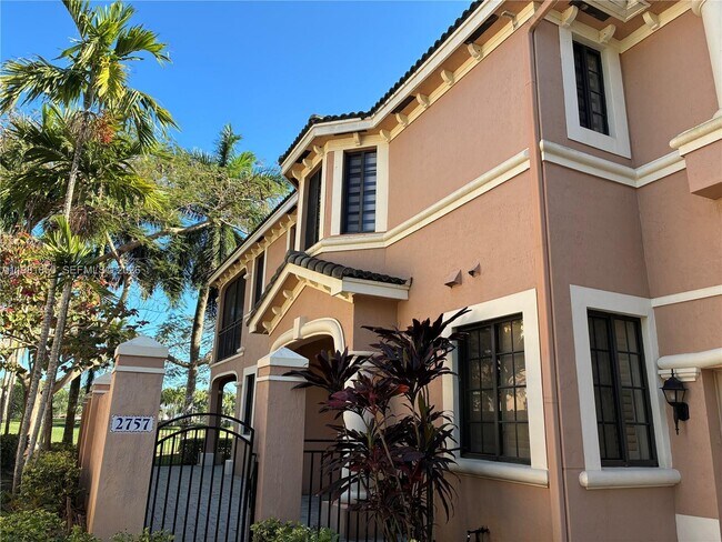 Building Photo - 2757 Center Ct Dr