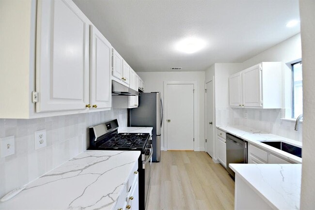 Building Photo - 4617 Sidereal Dr