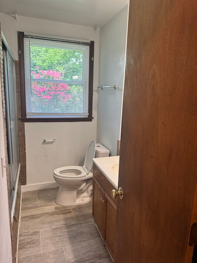 Building Photo - 3828 Boatner Dr