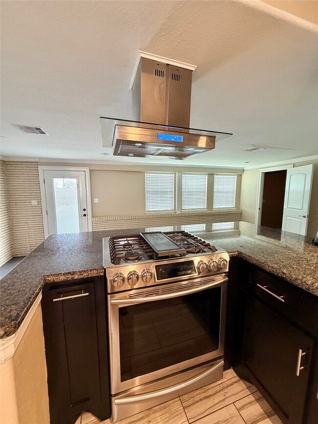 Building Photo - 1932 N Avenue H