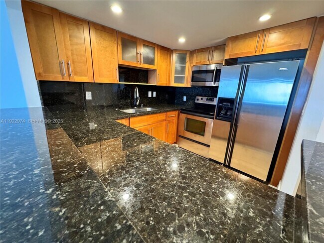 Building Photo - 7928 West Dr