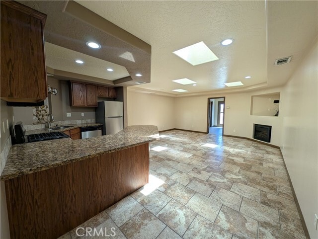 Building Photo - 27160 Vista