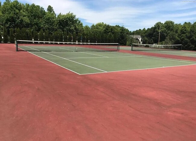 Tennis Court - 1137 Morning Glory Dr