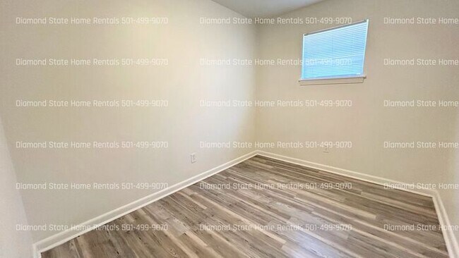 Building Photo - 826 Jane Dr