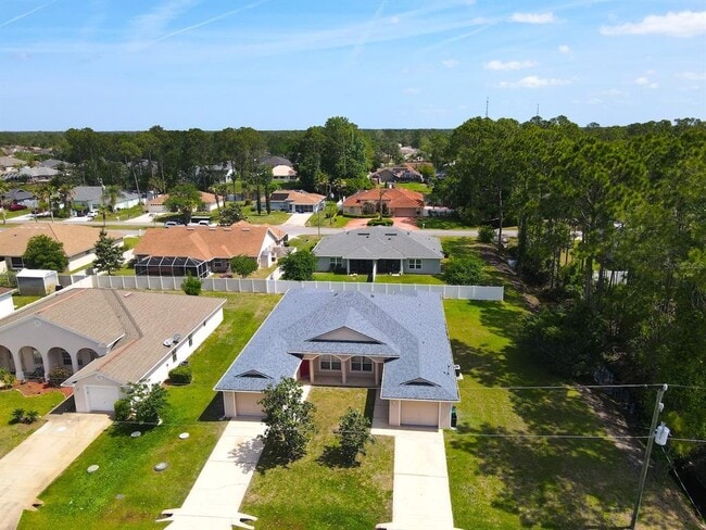 Building Photo - 14 Buttonwood Ln