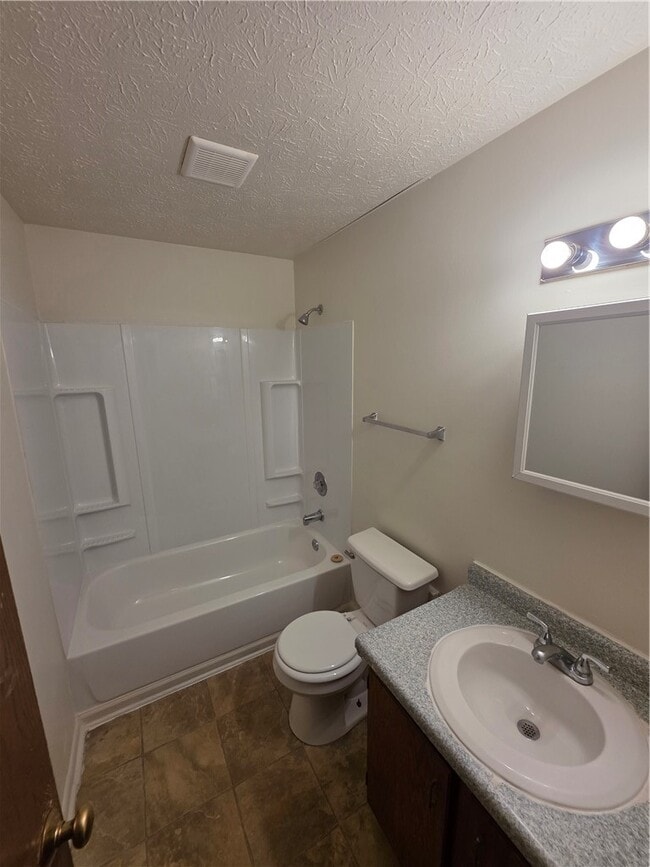 Building Photo - 165 Atkinson St