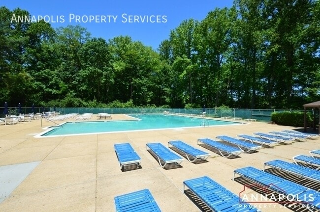 Building Photo - 932 Yachtsman Way