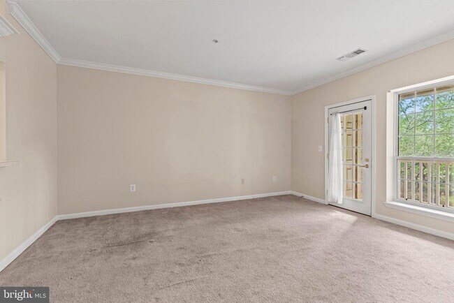 Building Photo - 4551 Strutfield Ln