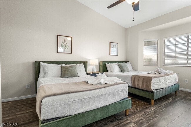 Building Photo - 5235 Zebra Ct