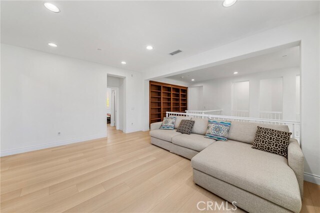 Building Photo - 26743 Mont Calabasas Dr