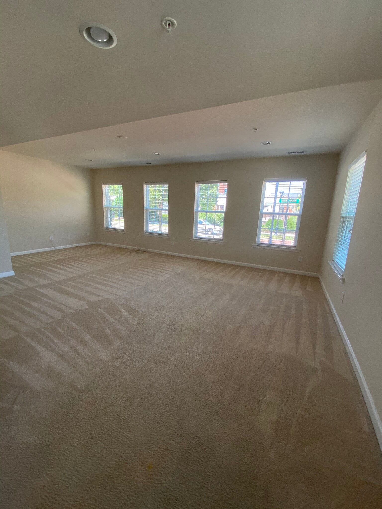 1st Floor Suite with Full Bath - 501 Geese Lndg