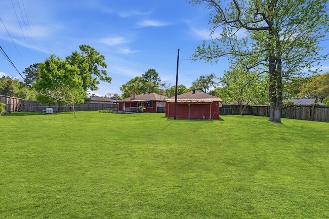 Building Photo - 29038 Deadwood Ln