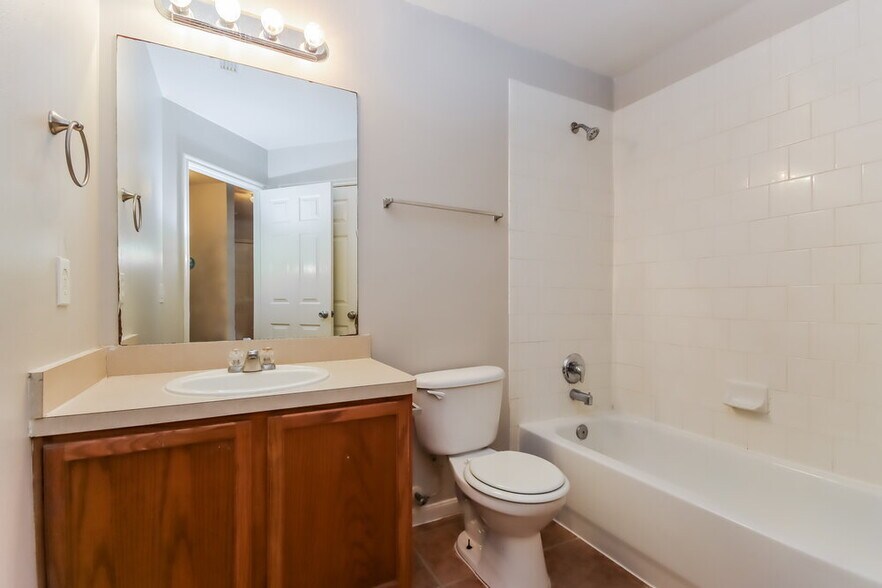 Building Photo - 18326 Atasca Wds Trce