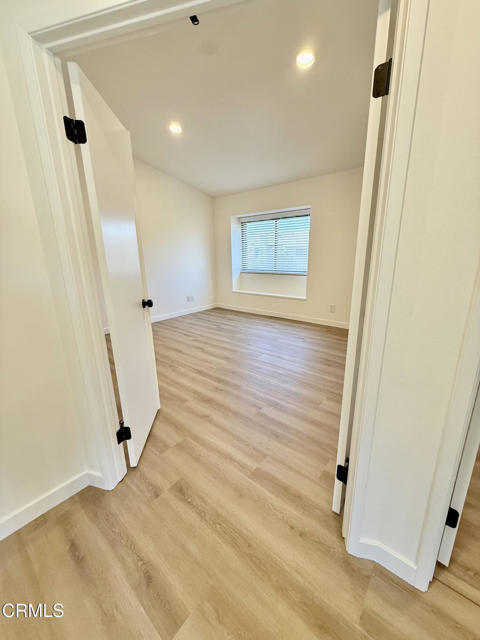 Building Photo - 2439 Chippewa Ln