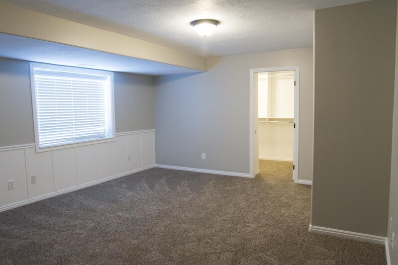 Building Photo - 14216 Director View Ln